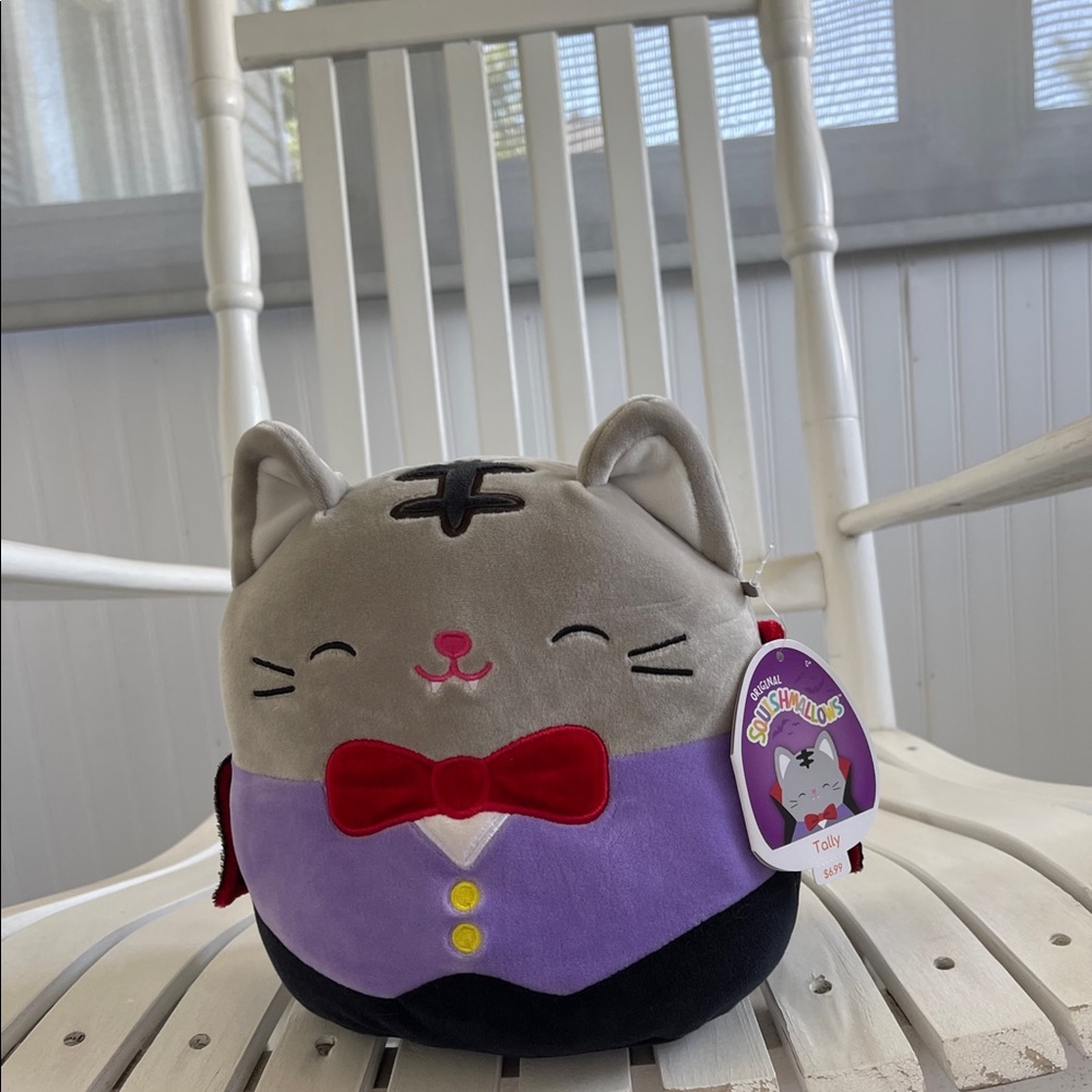 Halloween Squishmallow exclusive CVS Tally the vampire cat NWT